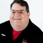 Robert Butler Realtor-Headshots 2022 cropped